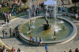 21_ShowalterFountain
