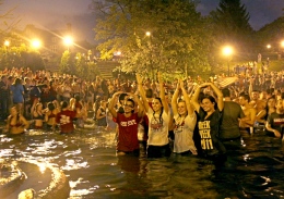 MirrorLakeJump_TheLantern